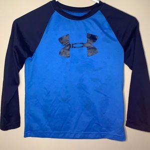 Kids under armor long sleeve tee size 7